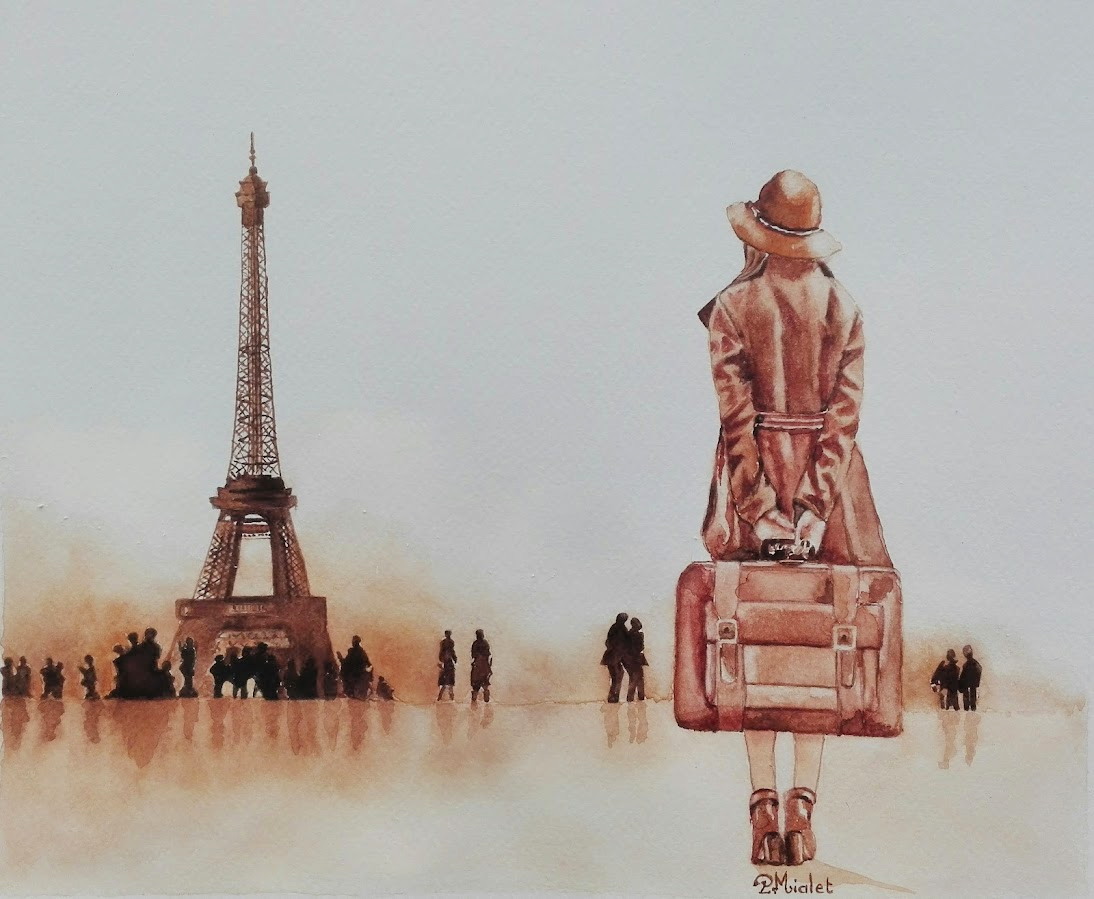 Une voyageuse avec sa valise face à la Tour Eiffel, à Chaillot